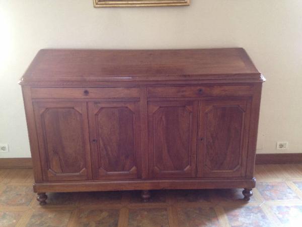 Credenza