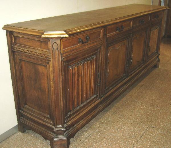 Credenza