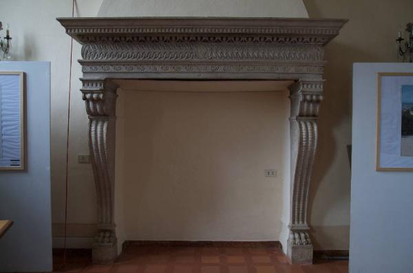 Mostra di camino