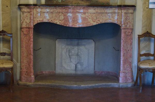 Mostra di camino
