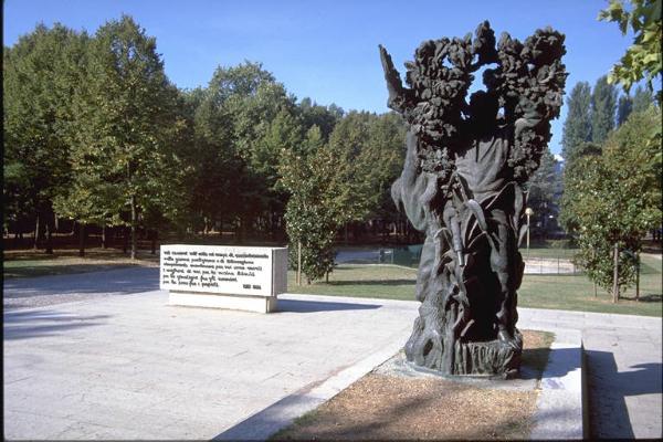 Monumento ai caduti per la Resistenza