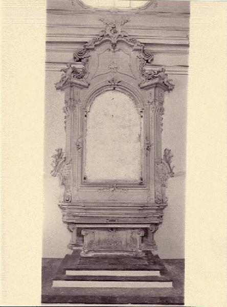 Altare