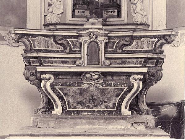 Altare