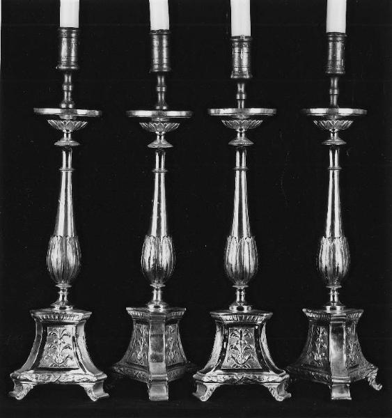 Candelabro d'altare