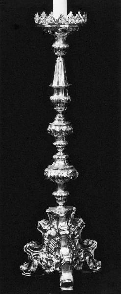 Candelabro d'altare