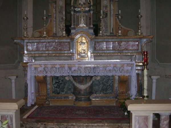 Altare