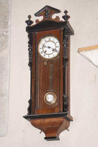 Cassa di orologio a pendolo