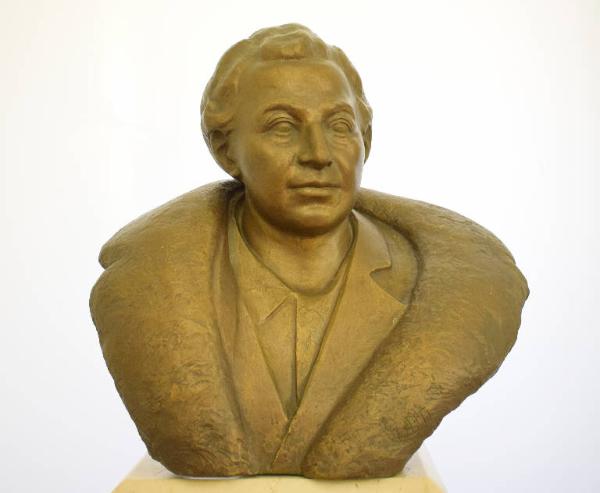 Busto di Anna Maria Girelli