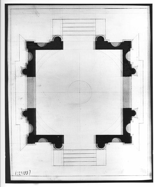 Progetto di edificio a pianta quadrata