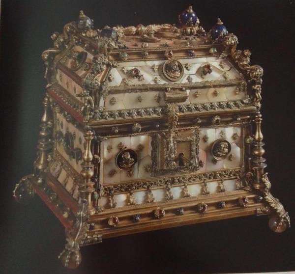 Cofanetto