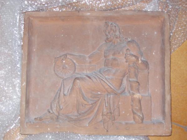 Asclepio seduto