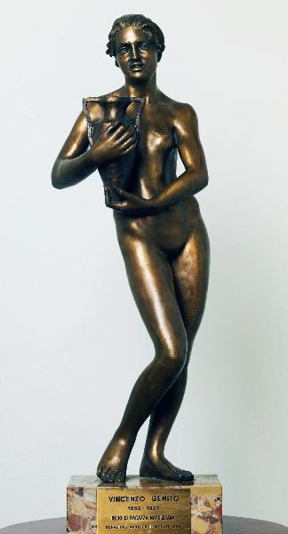 Nudo di ragazza napoletana