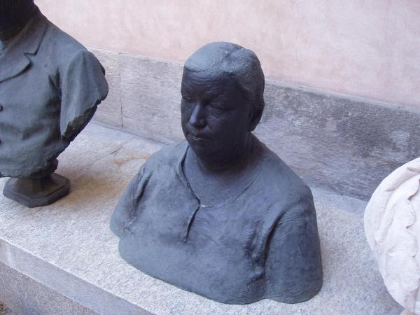 Busto di donna