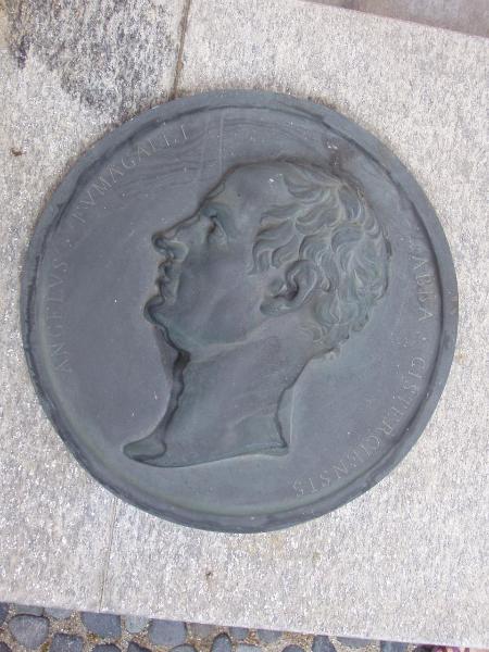 Medaglione con l'effigie di Angelo Fumagalli
