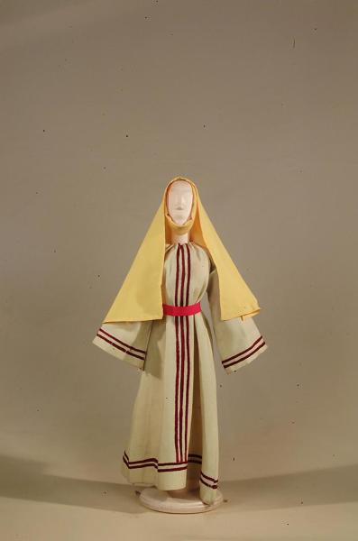 Costume