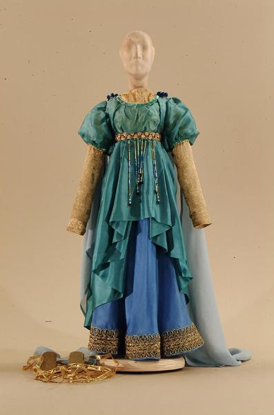 Costume