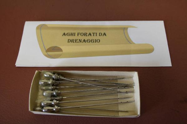 Agho forato da drenaggio - medicina e biologia