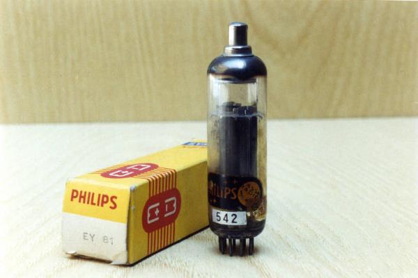 Valvola Philips Miniwatt EY81 - valvola