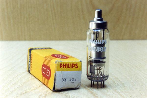 Valvola Philips Miniwatt DY802 - valvola