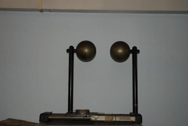 Spinterometro a sfere - metrologia