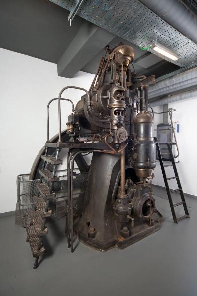 Motore Diesel Savoia - motore - industria, manifattura, artigianato