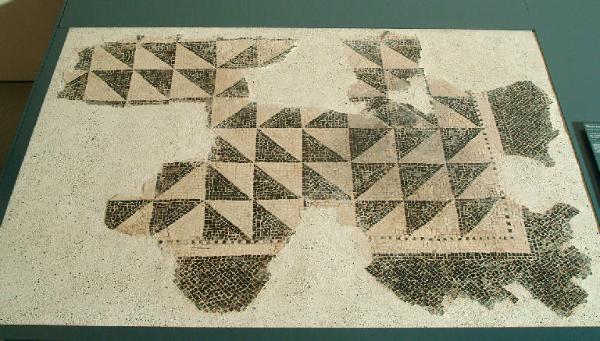 Mosaico pavimentale/ frammento