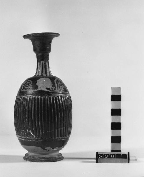 Lekythos