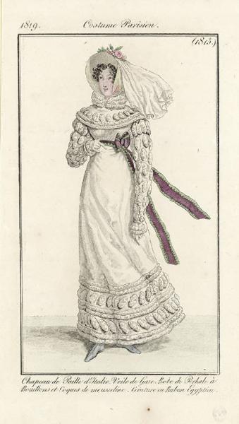 Journal des Dames et des Modes. Costume Parisien. Chapeau de Paille d'Italie. Voile de Gaze. Robe de Perkale à Bouillons et Coques de mousseline. Ceinture en Ruban Egyptien