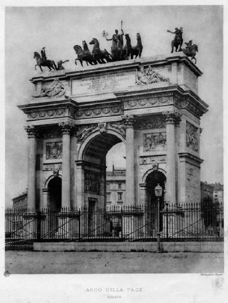 Milano. Arco della Pace