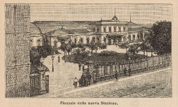 Monza. Piazza della Stazione