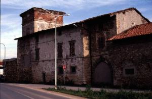 Edificio agricolo fortificato - complesso