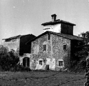 Edificio agricolo fortificato - complesso