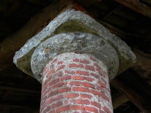 Portico del trebbiatoio della Cascina Montano (già)