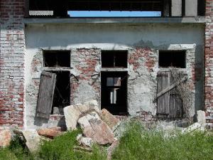 Stalla per allieve bovine della Cascina Nesporedo (ex)