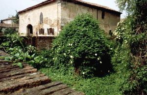 Mura del castello di Pinarolo Pò