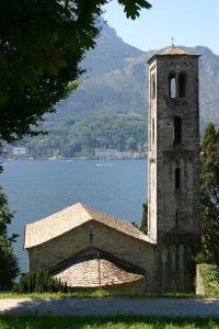 Chiesa di S. Maria di Loppia