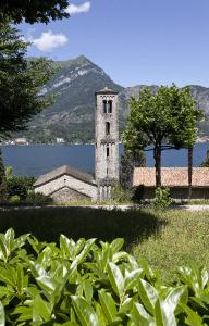 Chiesa di S. Maria di Loppia