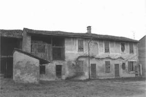 Cascina Via Piave 71A - complesso