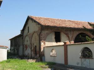 Edificio con granaio e mulino della Cascina Camuzzone