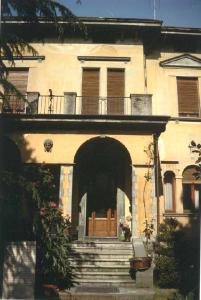 Villa Crotti Via Roma 112