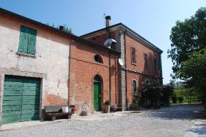 Casa dei salariati con magazzino di Cascina La Botte