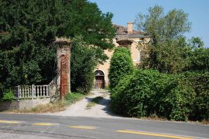 Palazzetto a Quingentole