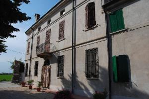 Casa padronale della corte in via Campione