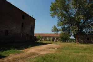 Corte Omboni nel complesso Torriana