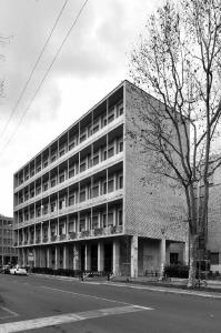 Sede storica; progetto Giuseppe Pagano, Gian Giacomo Predaval (1937-1941) - fotografia di Suriano, Stefano (2017)