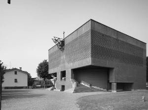 Chiesa di S. Pietro Apostolo con annesso oratorio, Merate (LC) - fotografia di Introini, Marco