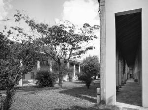 Case a schiera di Aldo Rossi - complesso, Pegognaga (MN) - fotografia di Introini, Marco (2015)