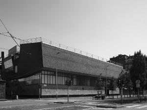 L'edificio visto da via Bonardi - fotografia di Introini, Marco