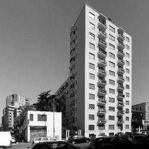 Edificio per abitazioni, negozi e uffici in via Gioia 1, Milano (MI) - fotografia di Sartori, Alessandro (2016)