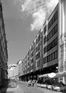 Edificio per negozi, abitazioni e uffici in corso Vittorio Emanuele II 24, Milano (MI) - fotografia di Sartori, Alessandro (2016)